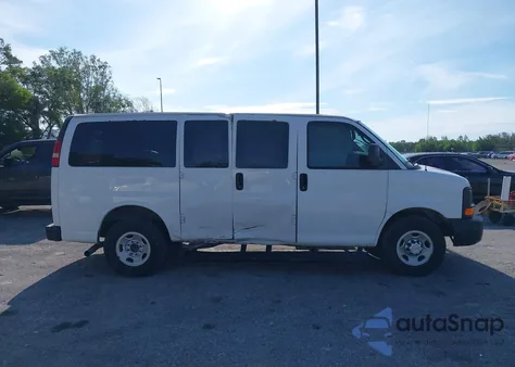 2015 Chevrolet Express G2500 Ls z USA, uszkodzony, nr VIN 1GAWGPFF0F1251431